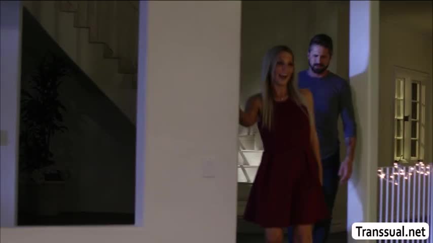 Watch Horny Guy let her Transbabe Wife Kayleigh Coxx bangs her ass Shemale Porn Videos | TranSexBig.