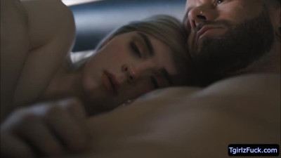Transexual Ella Hollywood had another quick fuck with Johnny Hill