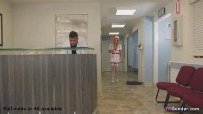 Doc drills TS nurse's ass