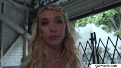 Tbabe Aubrey Kate hardcore anal in the studio with lucky stranger