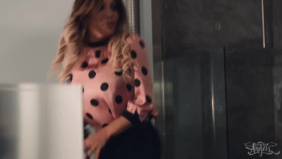 [TransAngels] Vanessa Jhons - Missing the Bus for a Bang