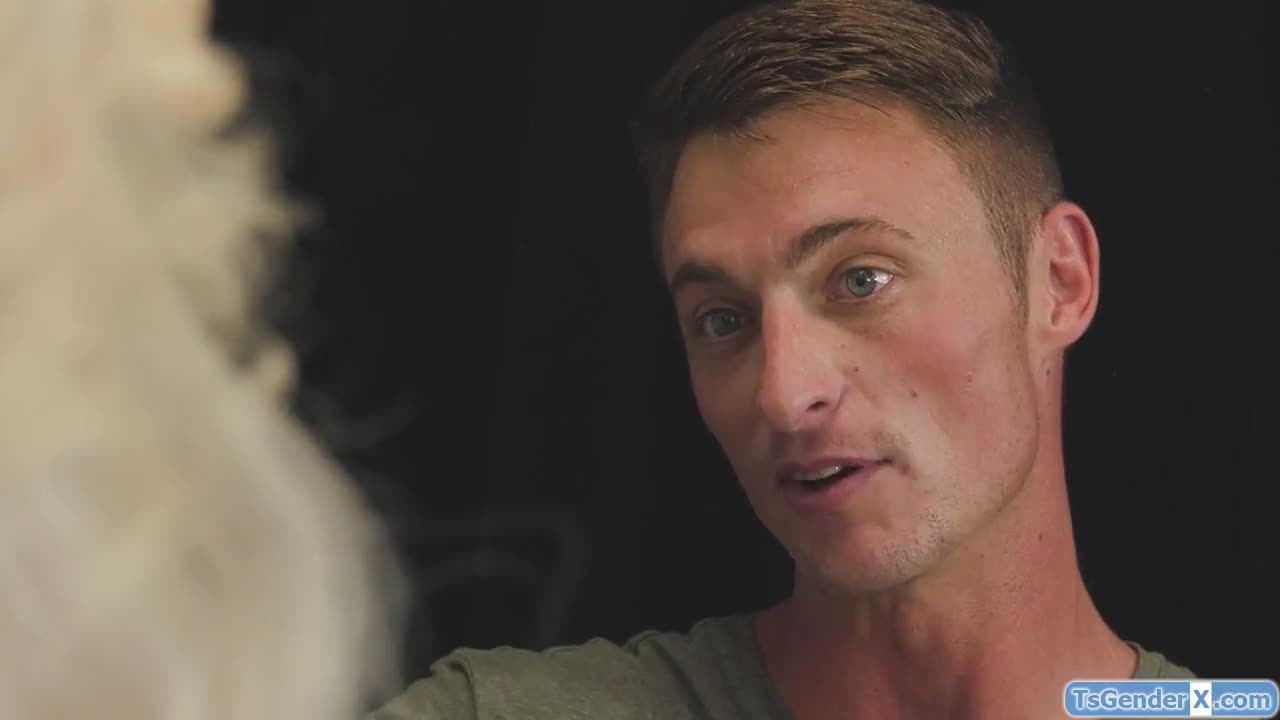 Watch Ts Lena Moon barebacks guy on glory hole Shemale Porn Videos | TranSexBig.