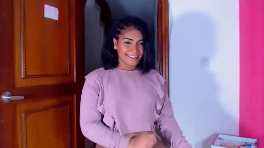 Watch Gorgeous Shemale Stroke Her Hard Cock Shemale Porn Videos | TranSexBig.