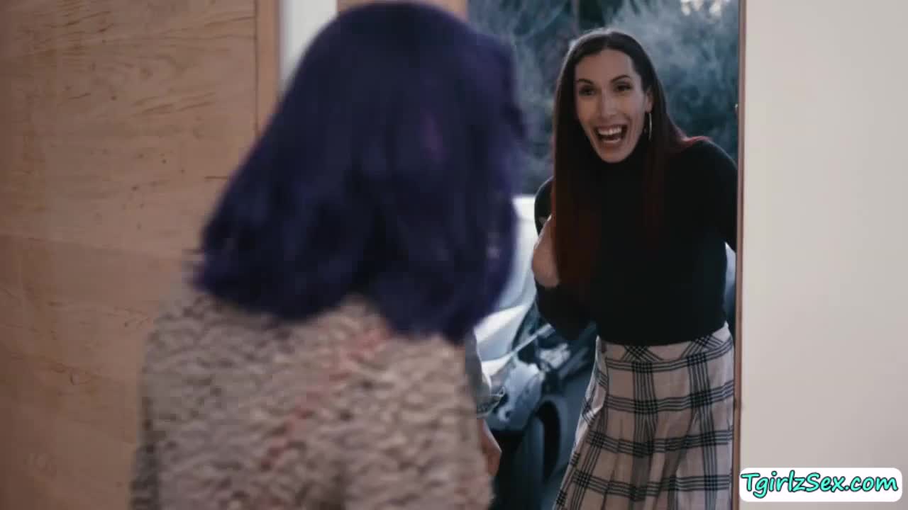 Watch Horny TS lets the black boyfriend of her sister fuck her ass Shemale Porn Videos | TranSexBig.