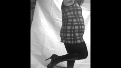 BLACK BOOTS.RED.DRESS