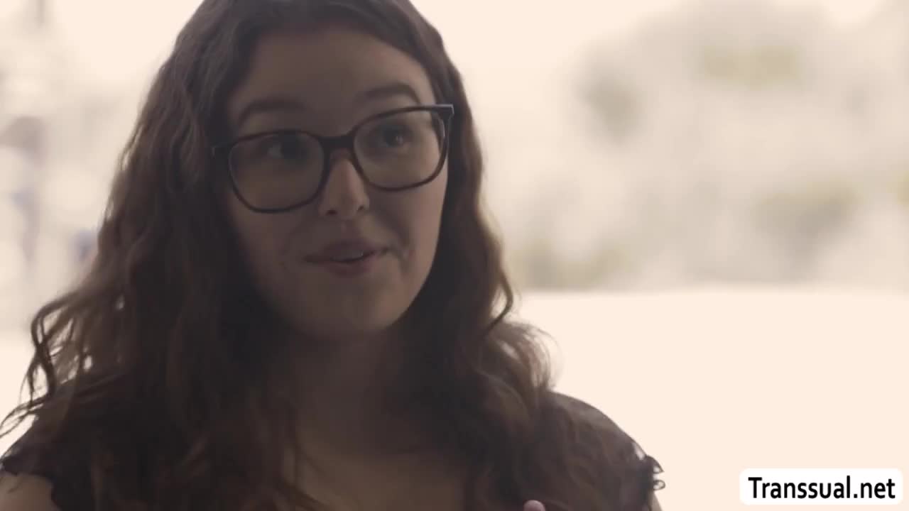 Watch Chubby nerd lets her TS friend lick and fuck her tight pussy Shemale Porn Videos | TranSexBig.