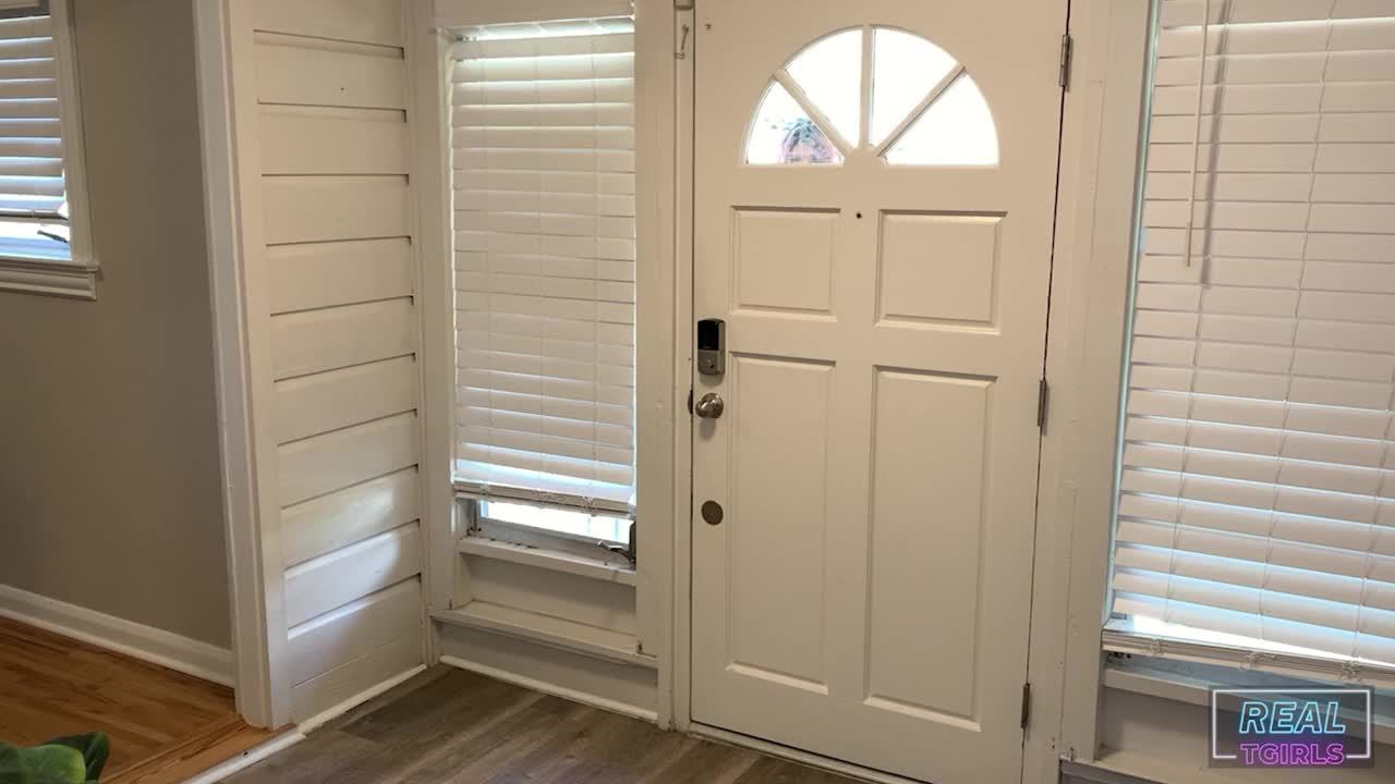 Watch REALTGIRLS: Ria Bentley Takes a Ride on Brandon! Shemale Porn Videos | TranSexBig.