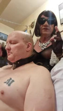 Smoke fetish crossdresser