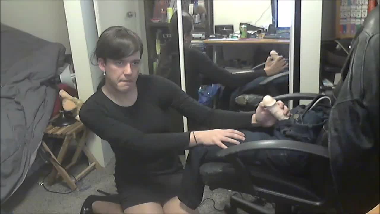 Watch Jenn Gets a Load in Her Mouth Shemale Porn Videos | TranSexBig.