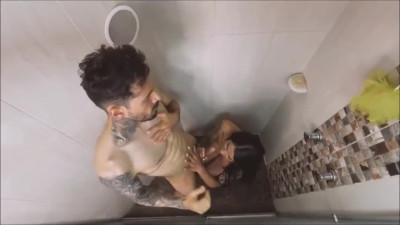 Hot shower with a stunning tranny leads to anal