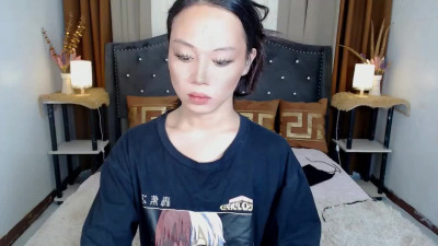Horny teen ladyboy wants to make friends