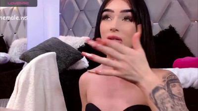 Teen shemale eats cum after cumshot