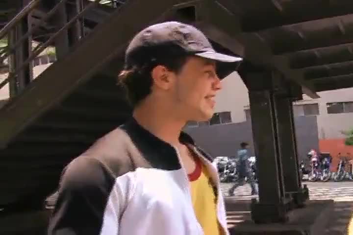 Watch Un bel transgender incontra il suo amico gay e fa sesso gay bollente Shemale Porn Videos | TranSexBig.