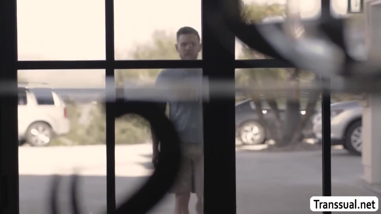 Watch Tranny Itzel Saenz analed by bfs friends Shemale Porn Videos | TranSexBig.