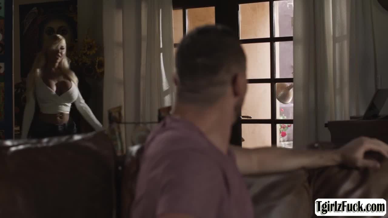 Watch Trans Brittney Kade Gets bareback analed Shemale Porn Videos | TranSexBig.