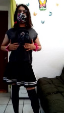 Jerking in skirt