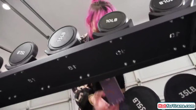 stuck tranny lena moon rimmed with licks