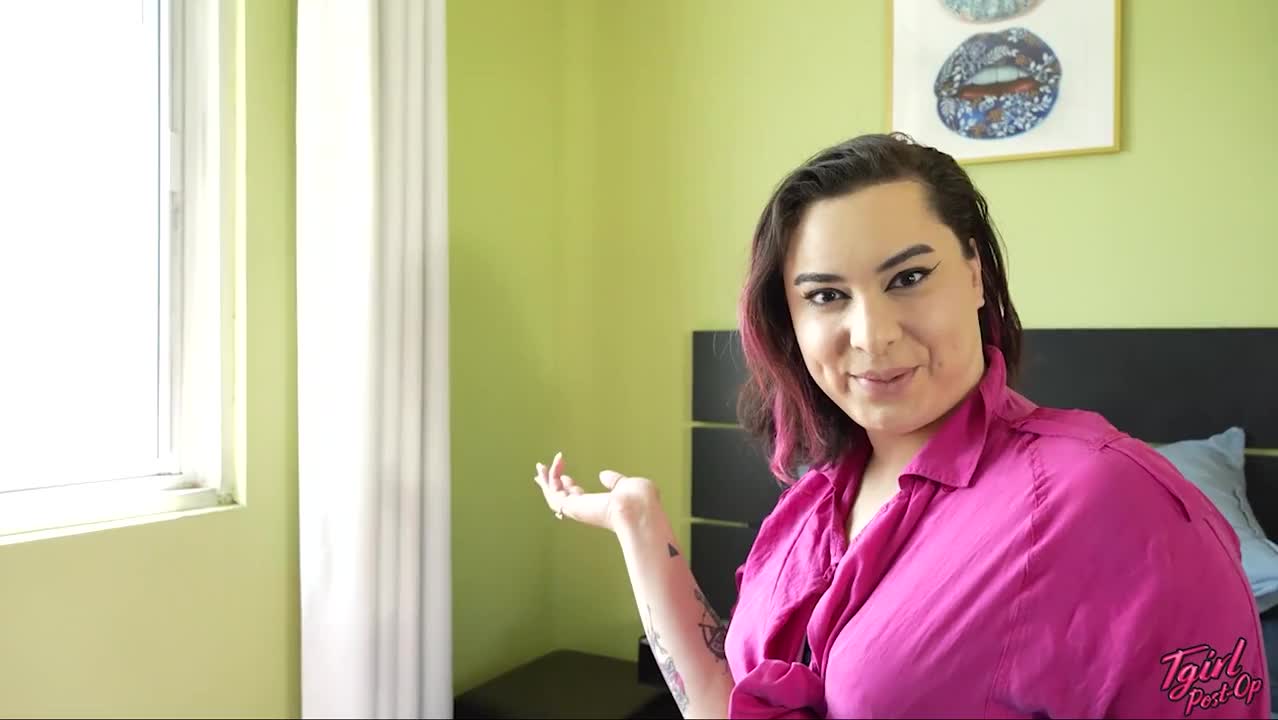 Watch GROOBY.CLUB: DEBUTING ALICIA AUTUMS! Shemale Porn Videos | TranSexBig.