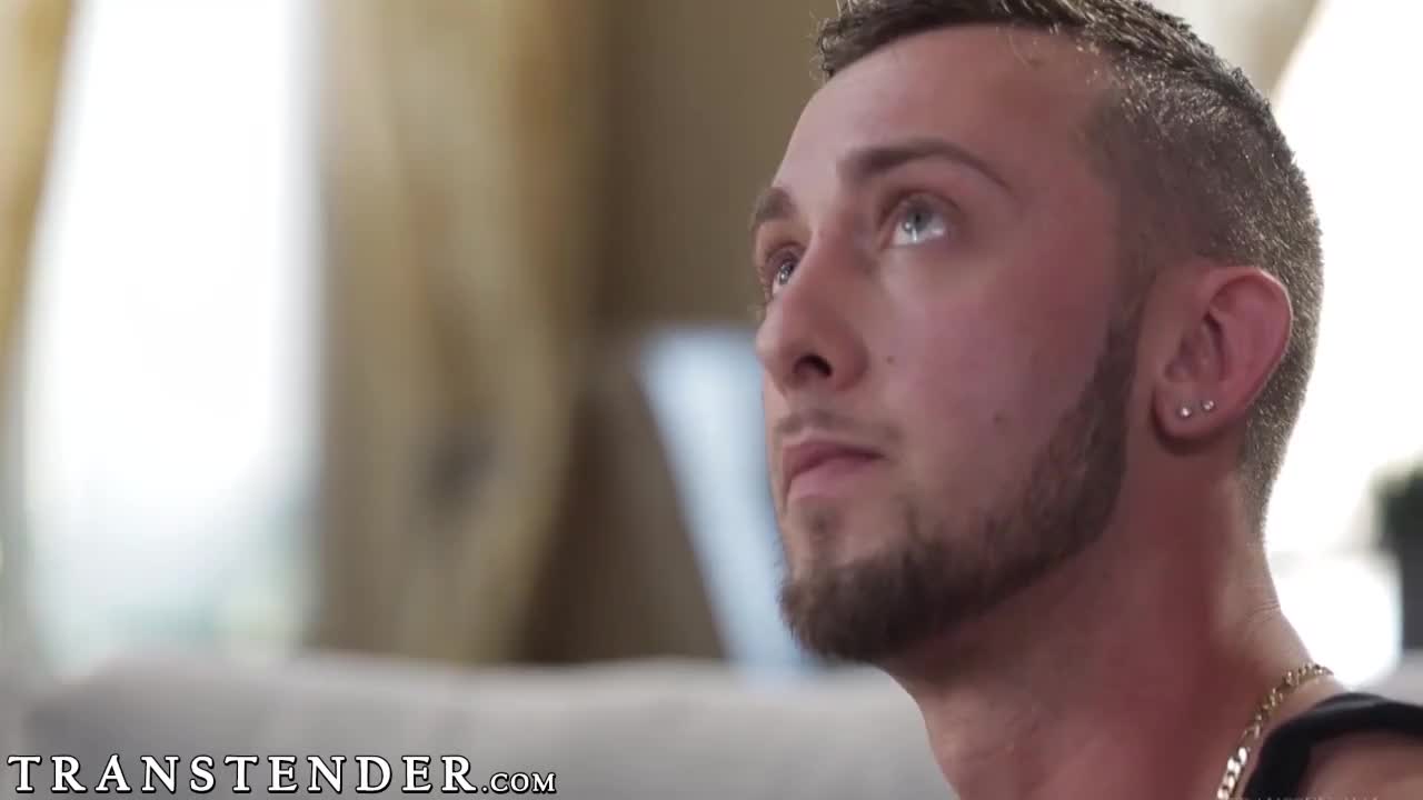 Watch Tasty ladyboy prepares her rear for some hardcore action Shemale Porn Videos | TranSexBig.