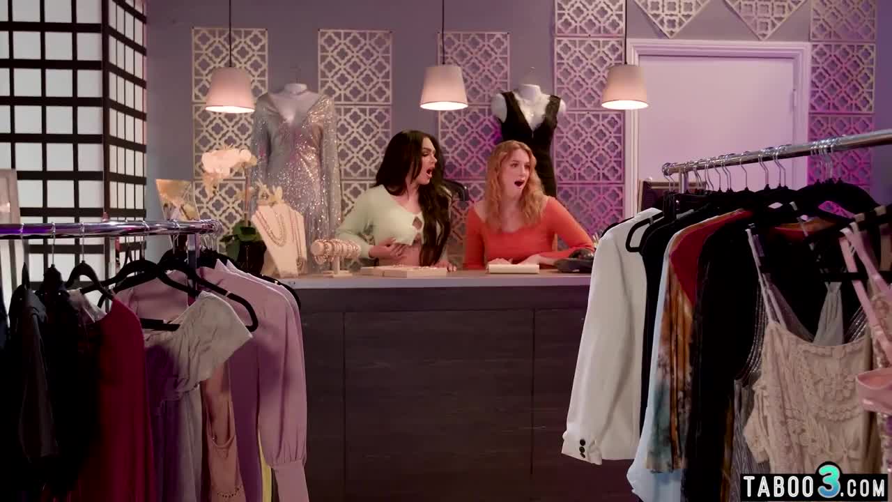 Watch taboo com huge boobed transsexuals erica cherry with ev Shemale Porn Videos | TranSexBig.