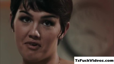 juggs tranny stepdaughter gets licked with analed by ho