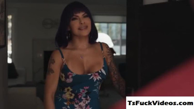 juggs tranny foxxy licks with bb butt roots repair guy