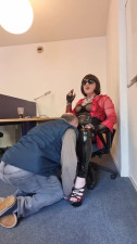 Office sex with sheboss