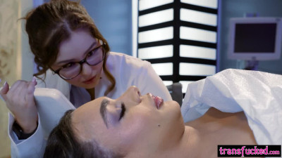 Three hot big cock tranny dolls fucked hot big tits and big ass doctors