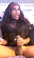 Raven haired cumshot 3