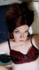 Showing my body and playing with my shemale clit
