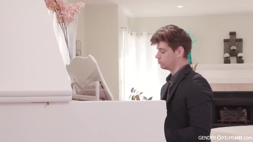 Watch Meet my busty beauty ten out of ten trans gf Crystal Thayer Shemale Porn Videos | TranSexBig.