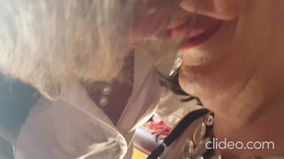 5 crossdressers kissing