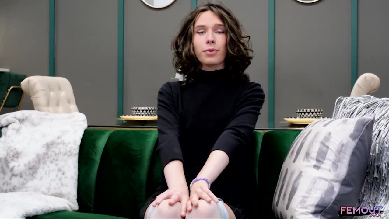 Watch FEMOUT.XXX: Starlet Alert! Shemale Porn Videos | TranSexBig.