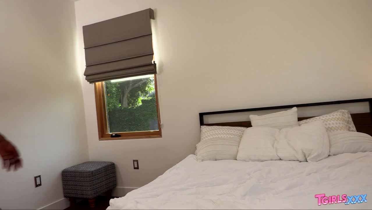 Watch TGIRLS.XXX: Don't Leave Me Alone Shemale Porn Videos | TranSexBig.