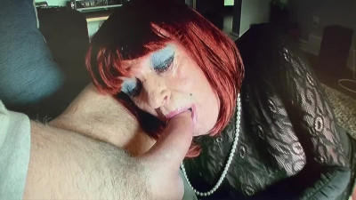 diannexxxcd1 Sucking Thick Cock eye contact