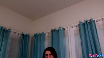 TGIRLS.XXX: Arden Hart Bares All