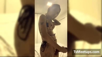 releasing a sea at jizz tranny carol kurkova