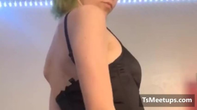 petite tranny girl ready for a date
