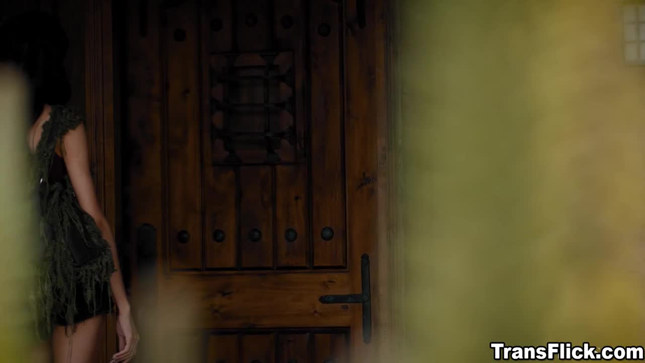 Watch TS Valeria Atreides wants to finally give ALL of herself to Penny Barber Shemale Porn Videos | TranSexBig.