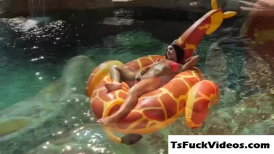 shemale whore khloe kay anus rides outside