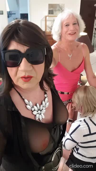 Watch Grannies have fun Shemale Porn Videos | TranSexBig.