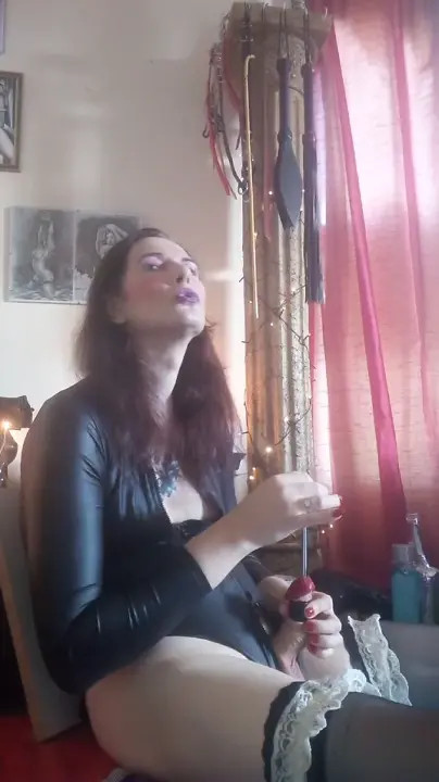 Watch isabella enjoys penis fucking n watersports Shemale Porn Videos | TranSexBig.