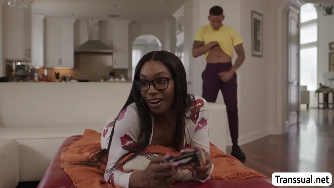 Watch Black TS distracted by strap on and suck it Shemale Porn Videos | TranSexBig.