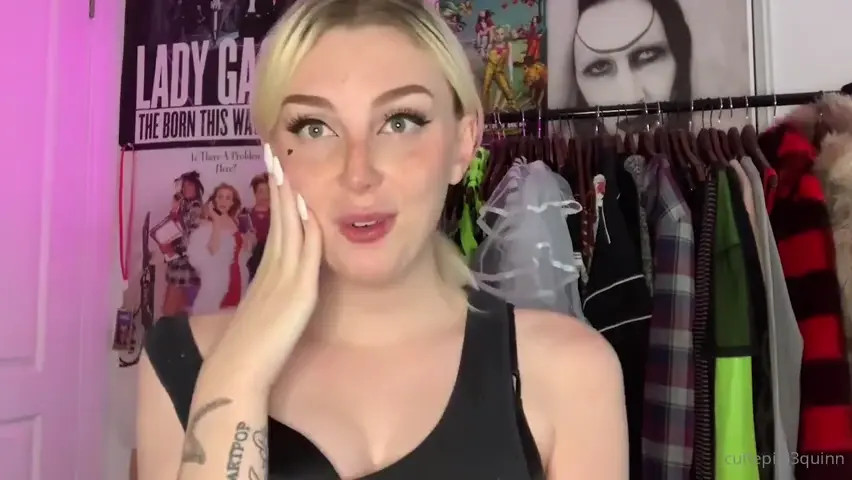 Watch Loirinha gostosinha cheia de tesão Shemale Porn Videos | TranSexBig.