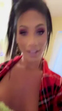 Beautiful latina big cock shemale pumps her seed inside guy