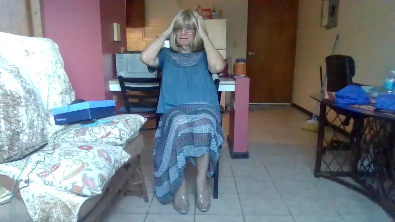 Watch Sara conservative then provacative Shemale Porn Videos | TranSexBig.