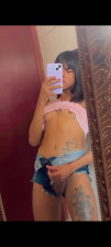 Larissa Comp