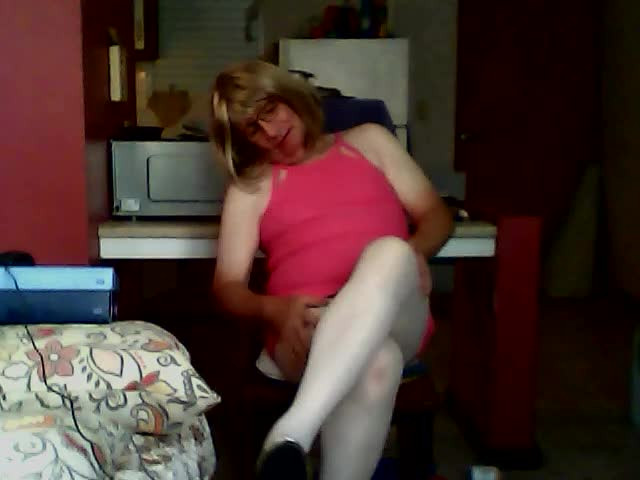Watch soft shoulders Shemale Porn Videos | TranSexBig.