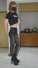 crossdress VID_20241210_000243
