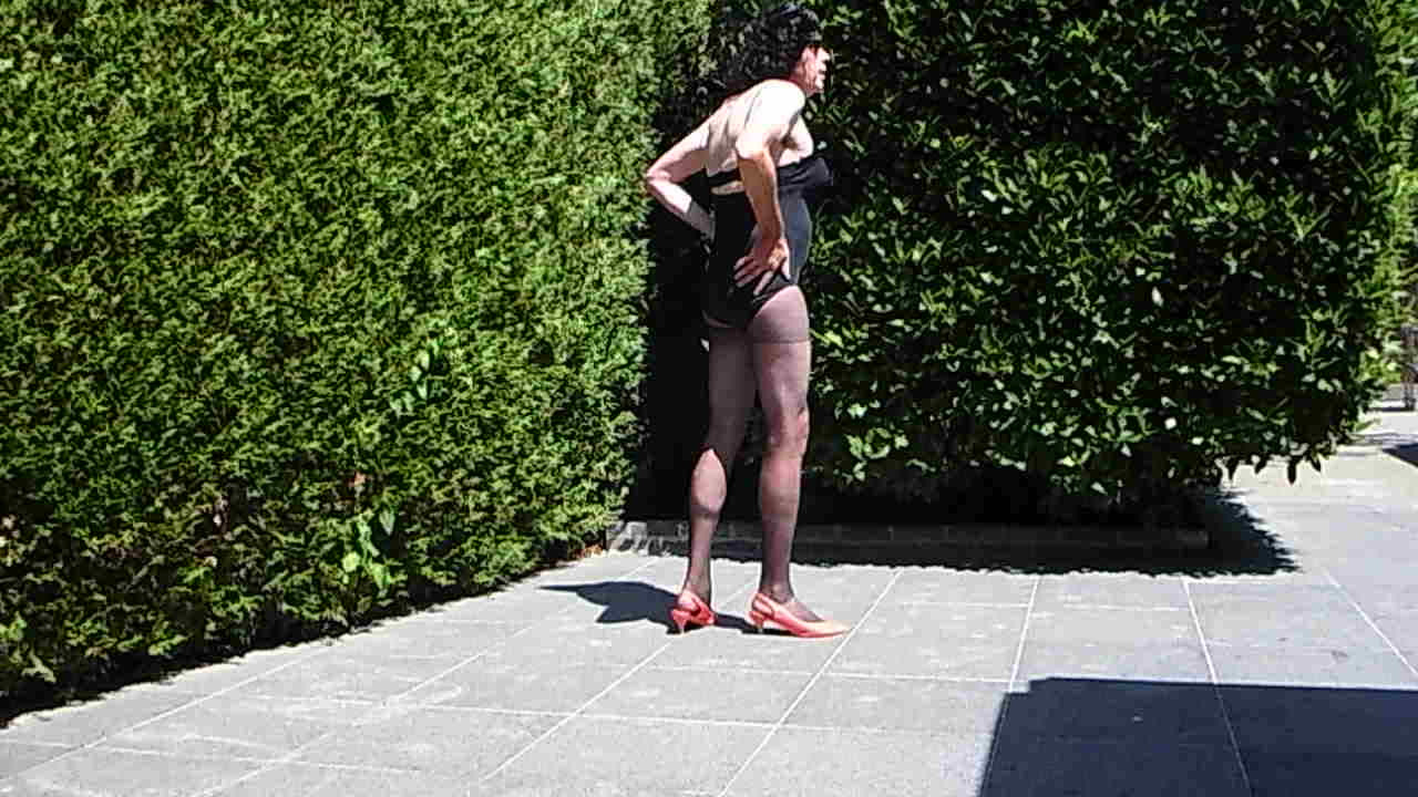 Watch Kiana black swimsuit Shemale Porn Videos | TranSexBig.